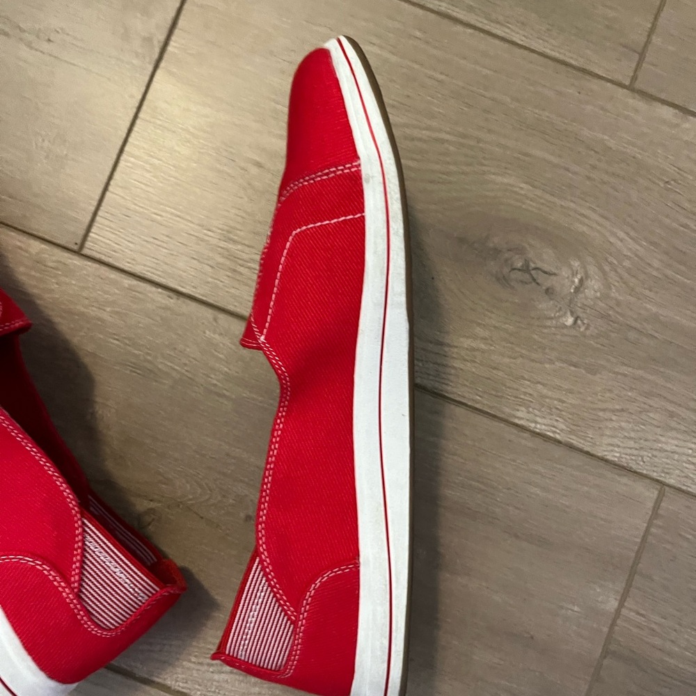 Clark’s Cloudsteppers Red Canvas Casual Slip-Ons - image 3